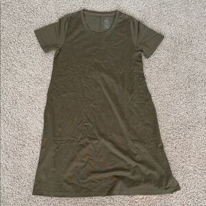 Woolx Olive Leaf Green Casual Merino T-Shirt Dress with pockets
